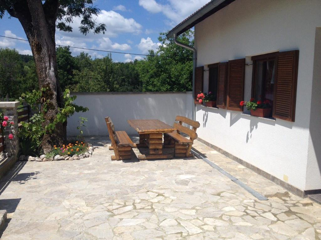 Holiday Home Boba Rakovica Zewnętrze zdjęcie