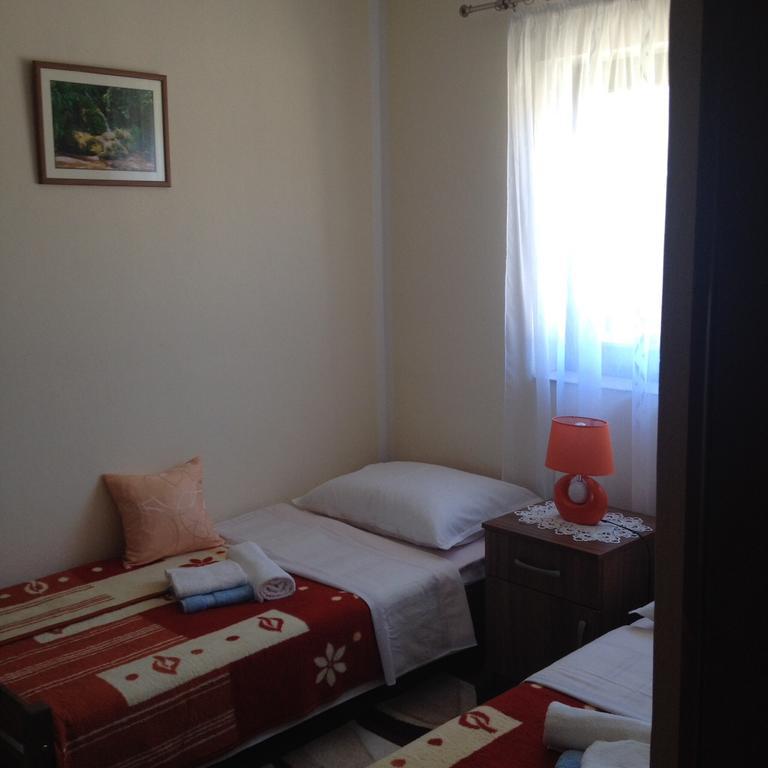 Holiday Home Boba Rakovica Zewnętrze zdjęcie